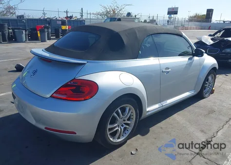 2013 Volkswagen Beetle 2.5L z USA, uszkodzony, nr VIN 3VW5P7AT7DM803858